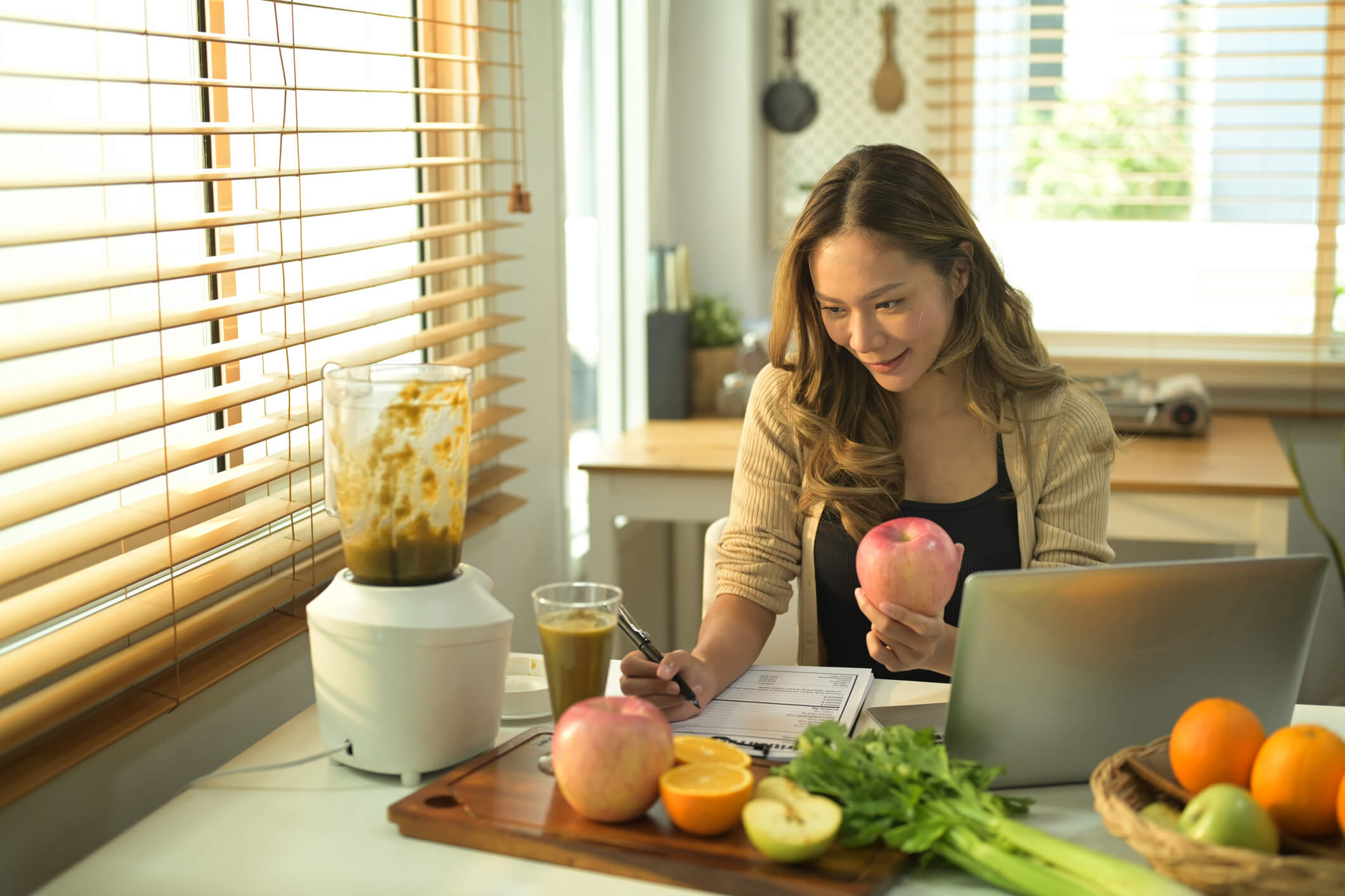 Nutritionist woman